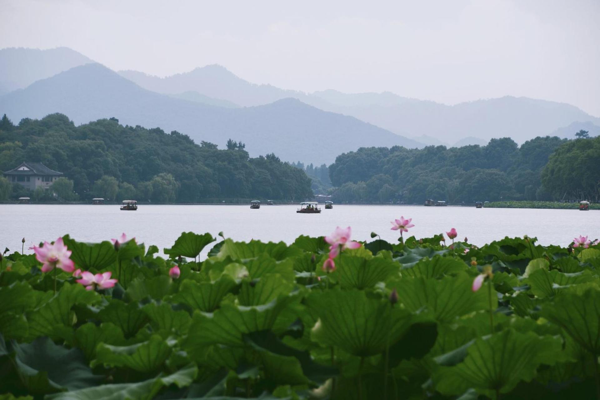 Nost Algia S Hotel In The West Lake Scenic Area-,Lingyin Temple, Leifeng Tower, Children'S Playground, Free Night Snack, Free Laundry, English Communication Well, Free Travel Advice Hangzhou Extérieur photo